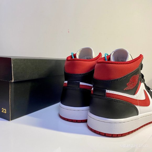 Jordan 1 Retro High Bred Toe main image 5